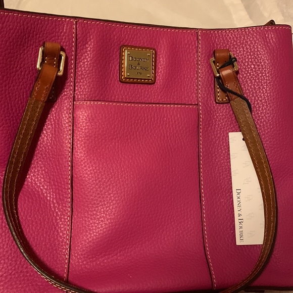 NWT Dooney & Bourke pebble leather magenta purse shoulder bag medium size - Picture 4 of 15